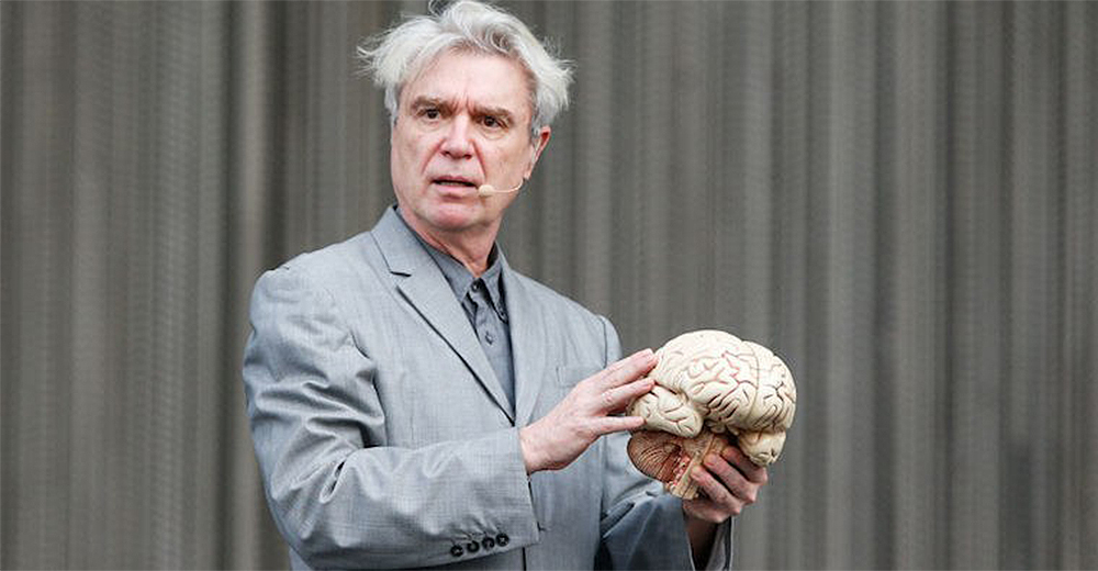 David Byrne con il cervello in mano