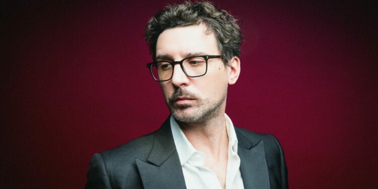 Willie Peyote: «All’Ariston per sfidare l’establishment»