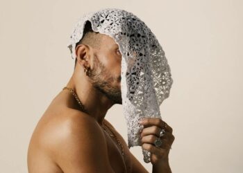 Aiello e il “sesso ibuprofene” a Sanremo