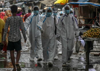 La variante indiana minaccia anche l’Italia, Speranza blocca l’ingresso dall’India