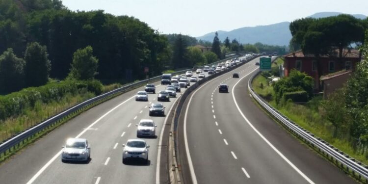 Autostrade, a tre anni dal crollo del ponte Morandi passano allo Stato
