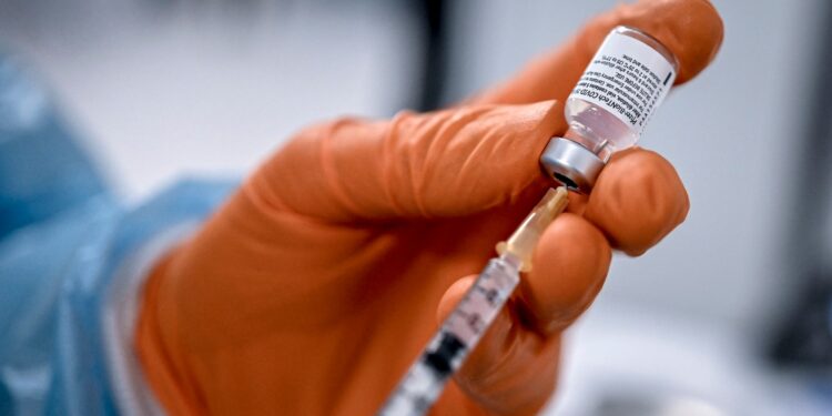 Cosa dice il primo report dell’Iss sull’impatto dei vaccini