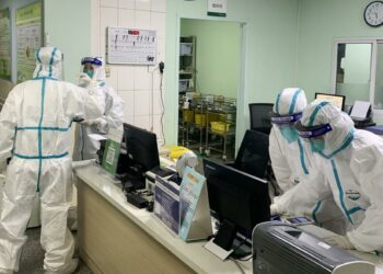 Il rapporto dell’intelligence Usa: «Tre scienziati di Wuhan ricoverati già nel novembre 2019»