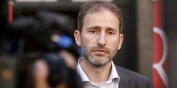 Perché Casaleggio ha lasciato il M5s