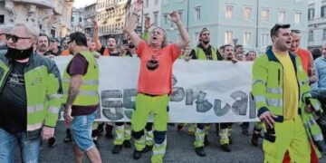 Cosa vogliono i portuali di Trieste