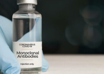 Il caso dei monoclonali inutilizzati: in sette mesi somministrate solo 12mila dosi su 80mila
