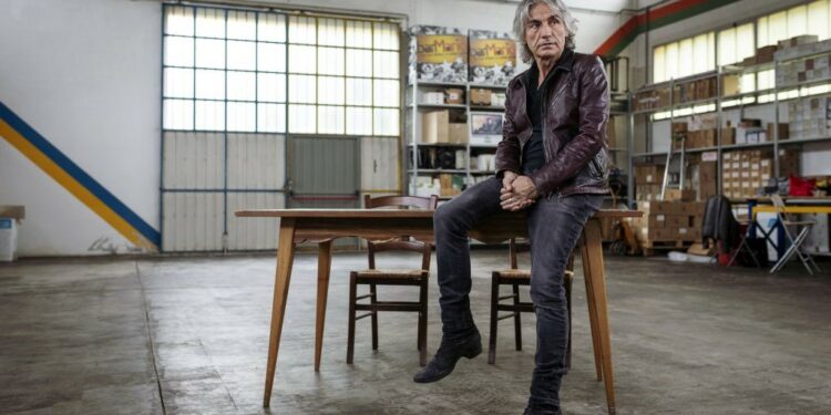 Ligabue: «Per tre volte ho pensato di mollare»