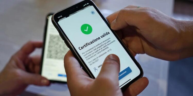 Stato di emergenza e Green pass, si va verso la proroga a marzo 2022