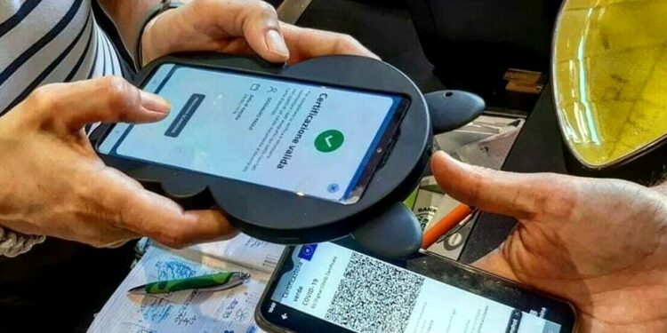 Dallo smart working al Green pass: cosa cambia con la proroga dello stato di emergenza