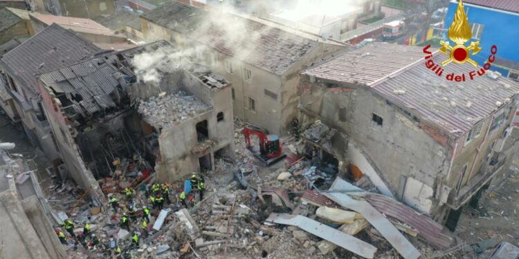 Ravanusa, l’ipotesi di una bolla di gas esplosa all’improvviso