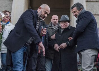 Chi è Luc Montagnier, il premio Nobel che ha guidato la protesta No Green pass di Milano