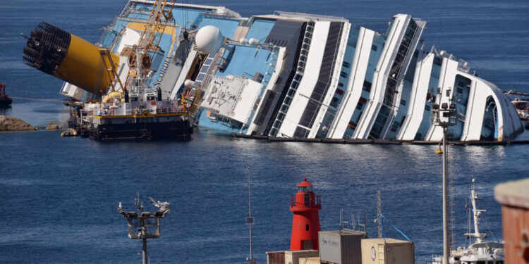Dieci anni fa il naufragio della Costa Concordia