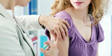 Camilla e le altre morti a causa dei vaccini nascoste nel report Aifa