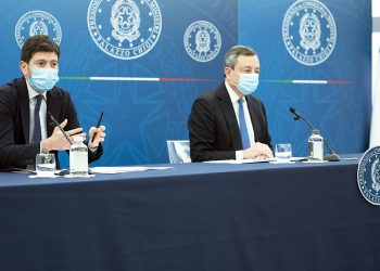 Quando diremo addio al Green pass? L’Italia ostaggio del governo Draghi