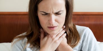 Sensazione di nodo in gola o di corpo estraneo faringeo? Potrebbe trattarsi di esofagite eosinofila