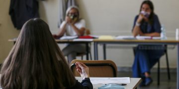 La mascherina resta obbligatoria alla maturità