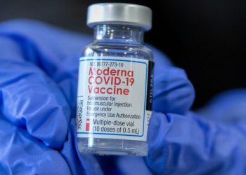 Allarme miocarditi post-vaccino: il rischio aumenta tra i 18 e i 24 anni