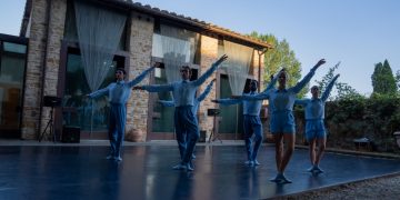 “Autarchia”, la danza secondo il coreografo Roberto Doveri
