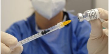 Danni da vaccino anti-Covid, ecco l’odissea per ottenerne il rimborso