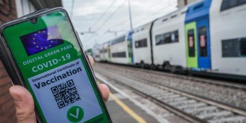 Morti causate da Green pass: c’è il primo processo