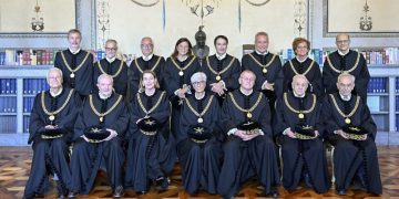 Chi sono davvero i giudici della Consulta che hanno “benedetto” l’obbligo vaccinale