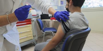 La giravolta del ministero della Salute sui vaccini