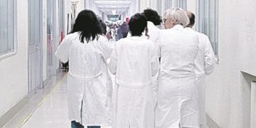 Il tribunale di Genova condanna l’Asl a rimborsare i sanitari non vaccinati