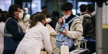 Schillaci insiste con i tamponi per chi arriva dalla Cina