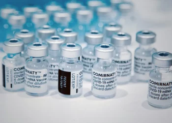 Danni da vaccino, indennizzi a metà