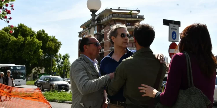 Conte colpito al volto, l’aggressore: «Non sono un no vax»