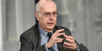 «Il Green pass è stato inutile»: ora lo ammette anche Rezza