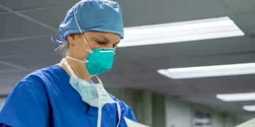 Le mascherine restano negli ospedalieri