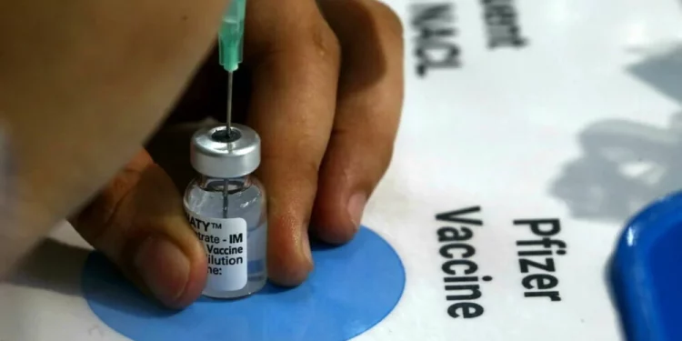 Campagna vaccinale anti-Covid d’autunno con un vaccino non ancora approvato