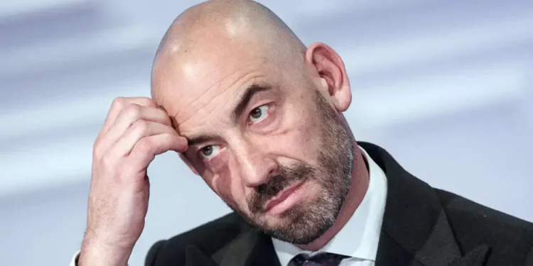 Bassetti denunciato da 123 medici: «Violazioni alle più elementari norme del Codice deontologico»