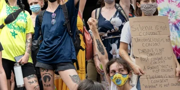Sessismo e stereotipi di genere: i problemi delle sentenze sui casi di stupro in Italia