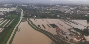 Alluvione in Toscana, qual è il ruolo del cambiamento climatico?