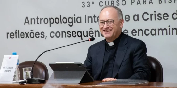 Antonio Spadaro, Fiamma nella notte (Sette parole per immaginare il futuro), Edizioni Ares, Milano, 2021, euro 14,00.