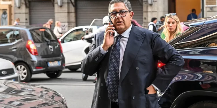 Di cosa è accusato il presidente della Liguria Giovanni Toti