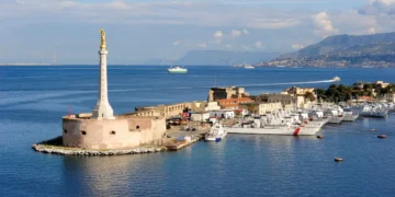 Lo Stretto di Messina tra mito e letteratura: il cuore identitario di una città marinara